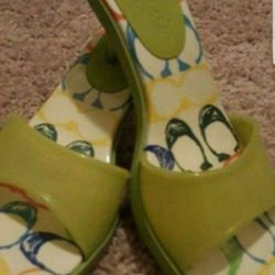 COACH Lime Green Sandals with Coach CC on insert of Bottoms of the Sandal. - Size 6
