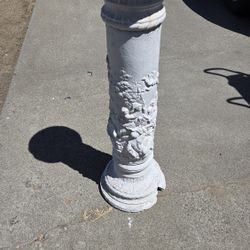 Planter Pillar