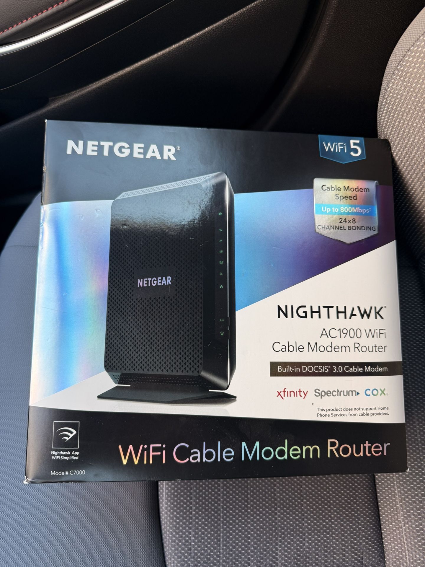 Netgear: Nighthawk AC1900 (WiFi Cable Modem Router Combo)