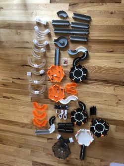 Hex Bug Habitat lots of parts!!