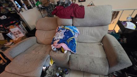 Recliner couch
