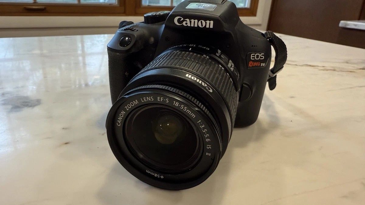 CANON T6 REBEL