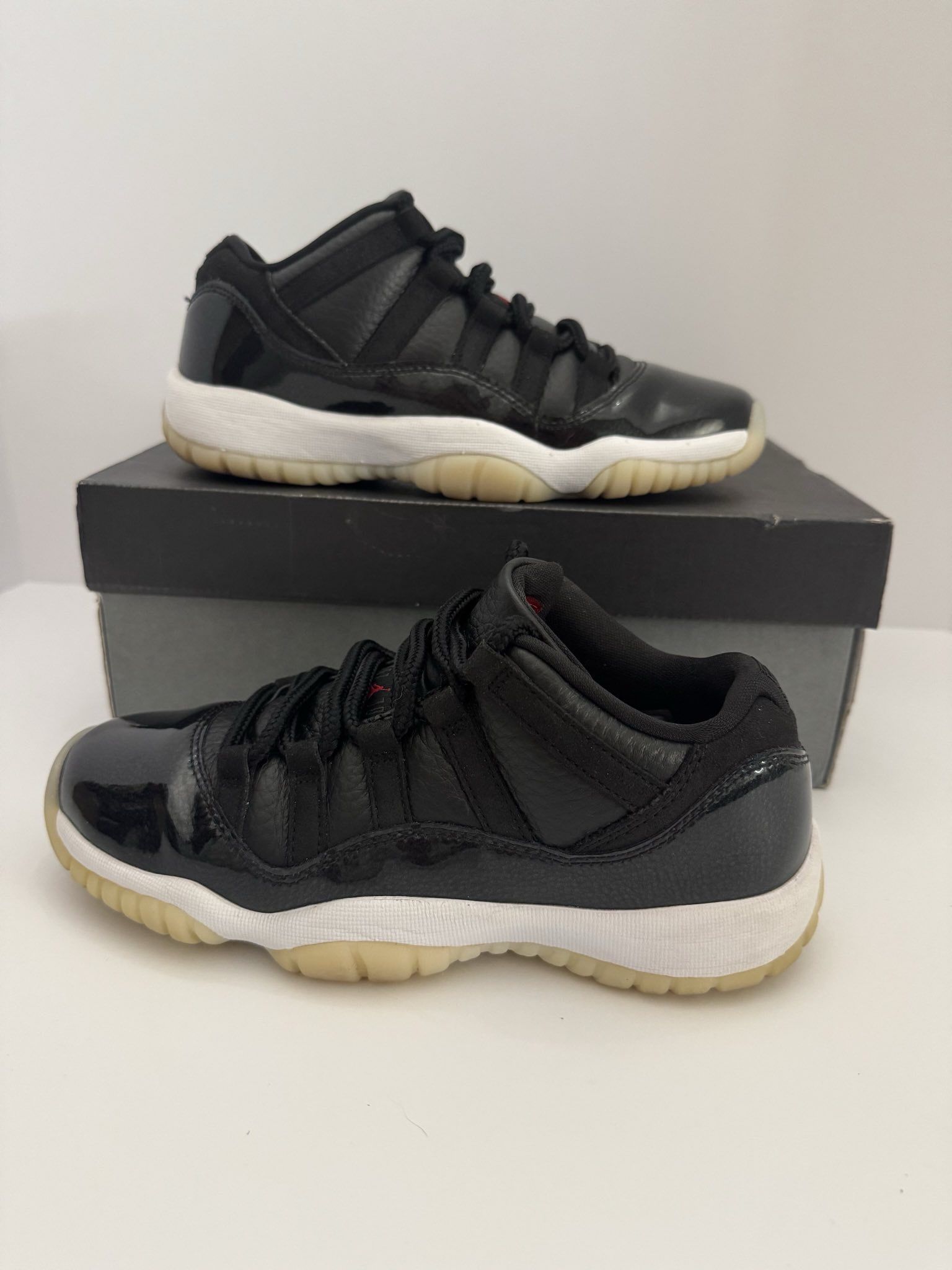 Jordan 11 Retro Low 72-10 Size 5Y (6.5W) β $95 OBO