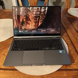 Samsung Galaxy Book4 360 – 15.6” 2-in-1 Touchscreen Laptop (2024 Model)