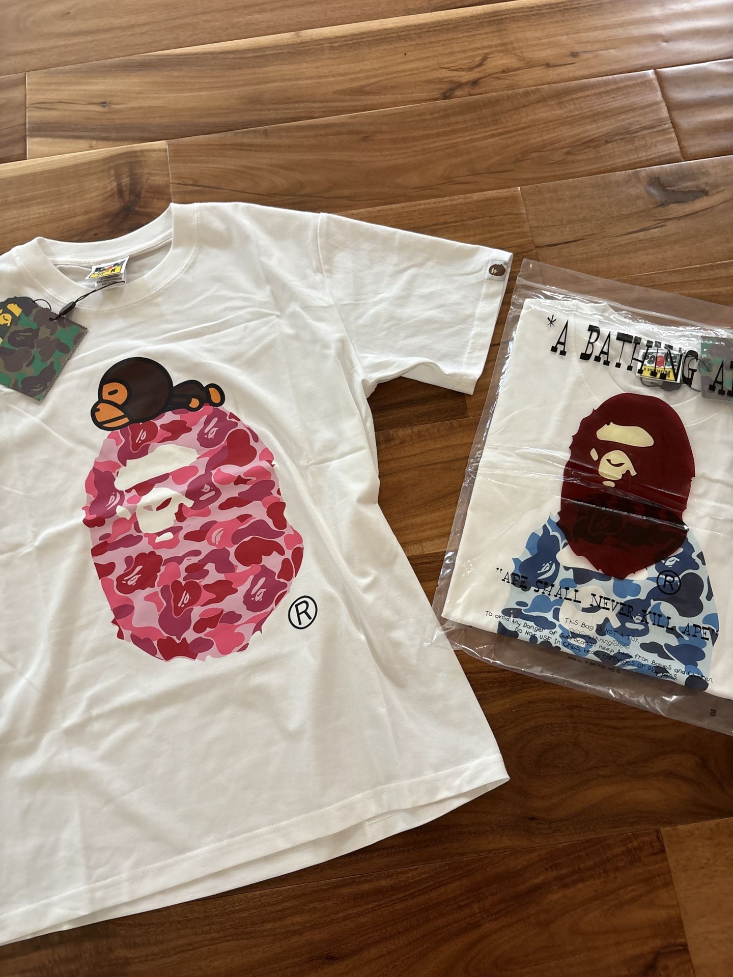 BAPE T-shirts Medium