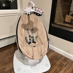 Mama Roo Baby Swing