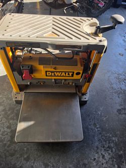 Dewalt planer
