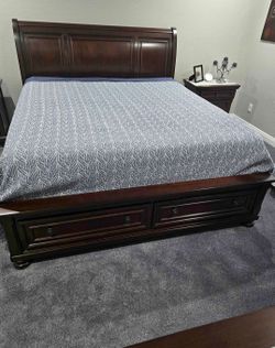 Beautiful Ashley Furniture bedroom set