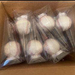 Baseballs 