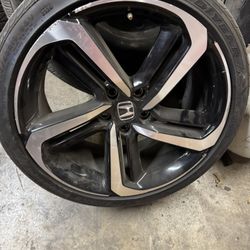 19 Inch Honda Accord Wheel