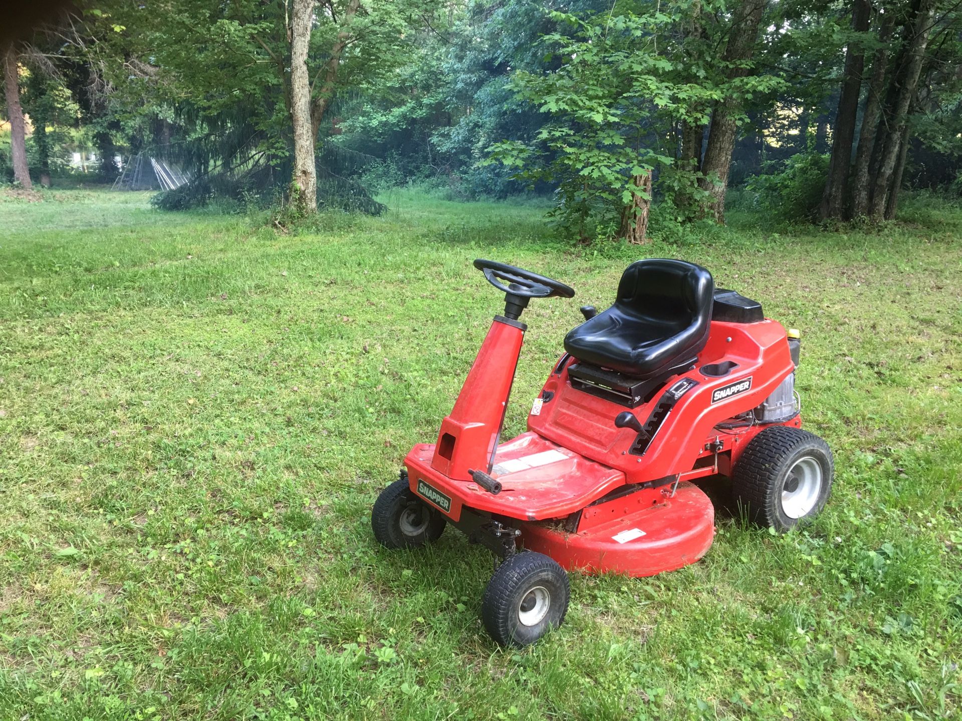 Snapper 11.5HP Rear Engine Riding Mower and Tractor