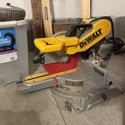 Dewalt 12” Sliding Mitre Saw 
