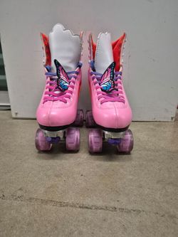 Moxi pink rainbow riders 8