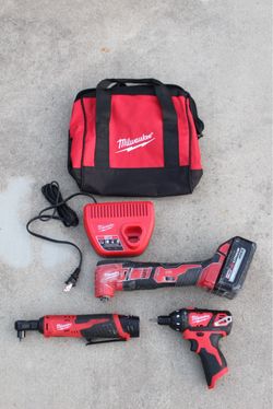 Milwaukee Tool Bundle Ratchet Screwdriver