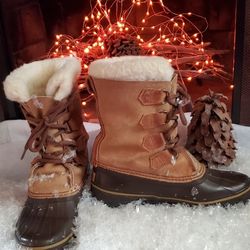 Size 7-Womens SOREL Snow Boots.  Worn Once.