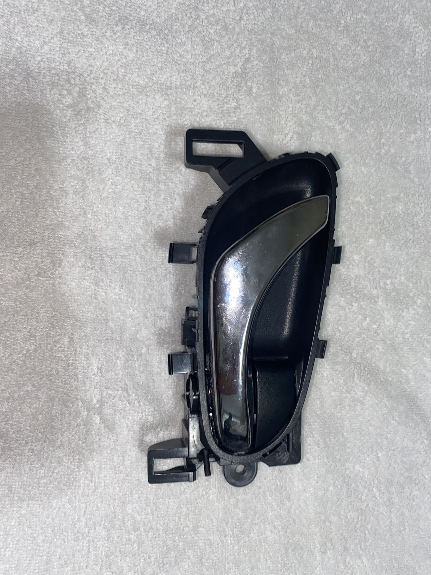 2014-2019 NISSAN ROGUE FRONT RIGHT PASSENGER INTERIOR DOOR HANDLE OEM