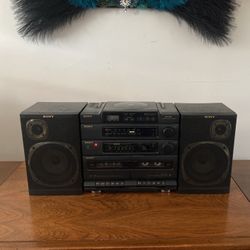 Sony CD Duo Cassette Radio Stereo System 