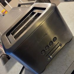 Breville 'A Bit More' 2-Slice Toaster