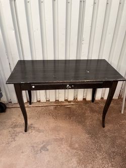 Black Desk Nice Need gone today
