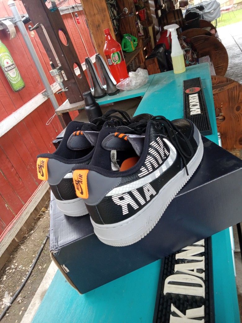 Off X white LV AF1 for Sale in Grand Terrace, CA - OfferUp