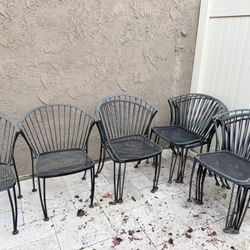 6 PATIO METAL CHAIRS