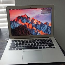 Macbook Air 120 GB 13 inch 