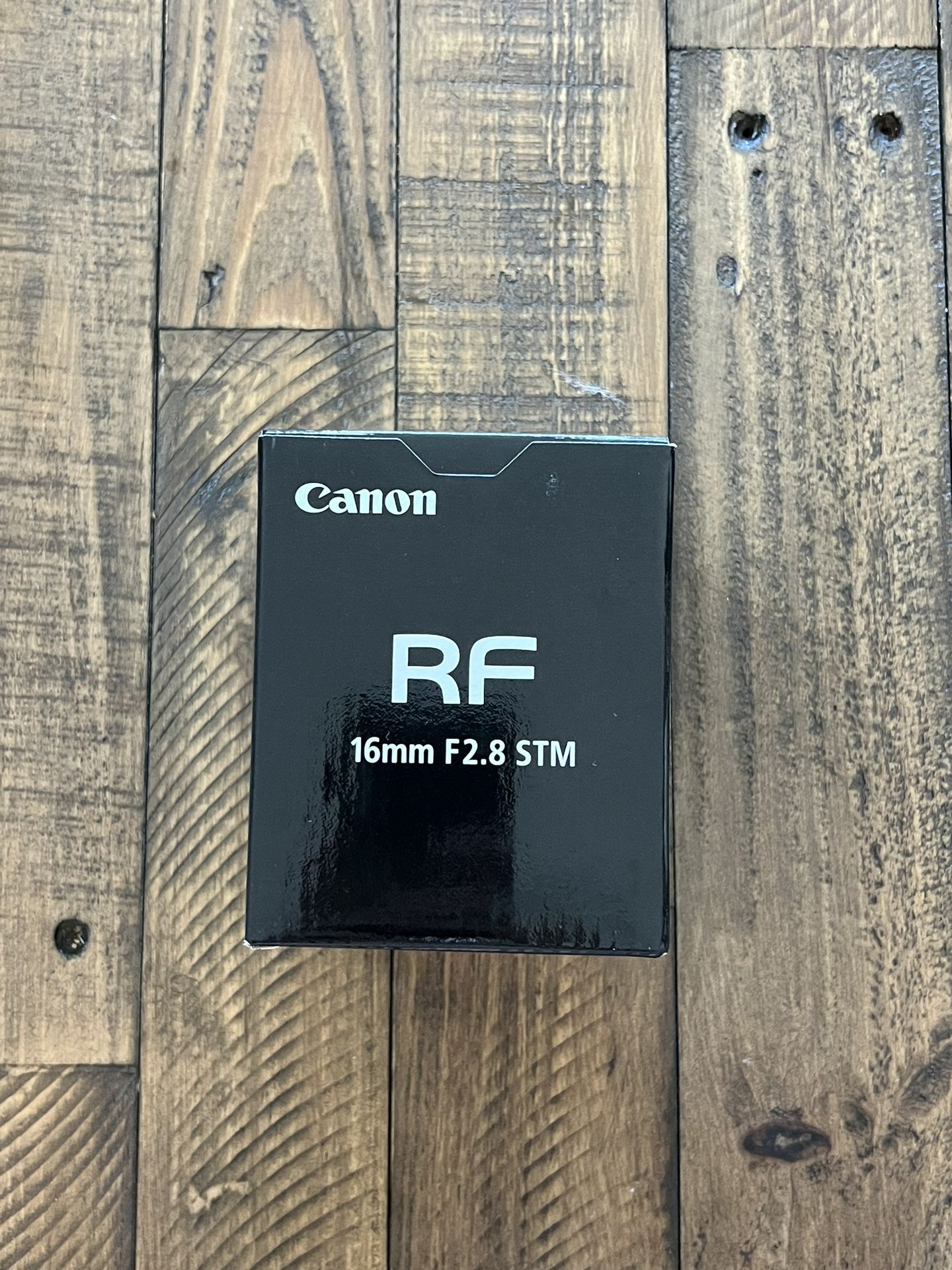 Canon RF 16mm 2.8