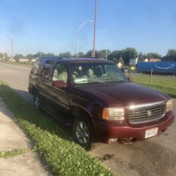 1999 Cadillac Escalade. $OBO