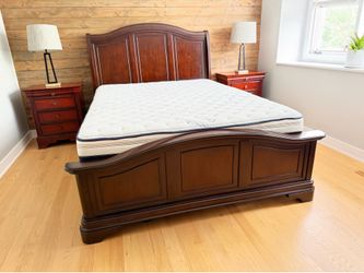 Bed - queen size