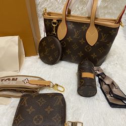 Beautiful Mini Tote/ Cross Body LV Bag Set 