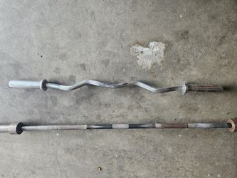 Curl Bar And Olympic Barbell
