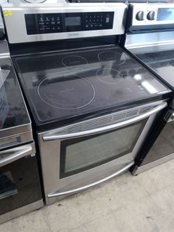 Samsung stainless steel induction glass-top stove - Free delivery