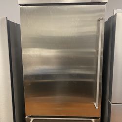 Buil In KitchenAid 