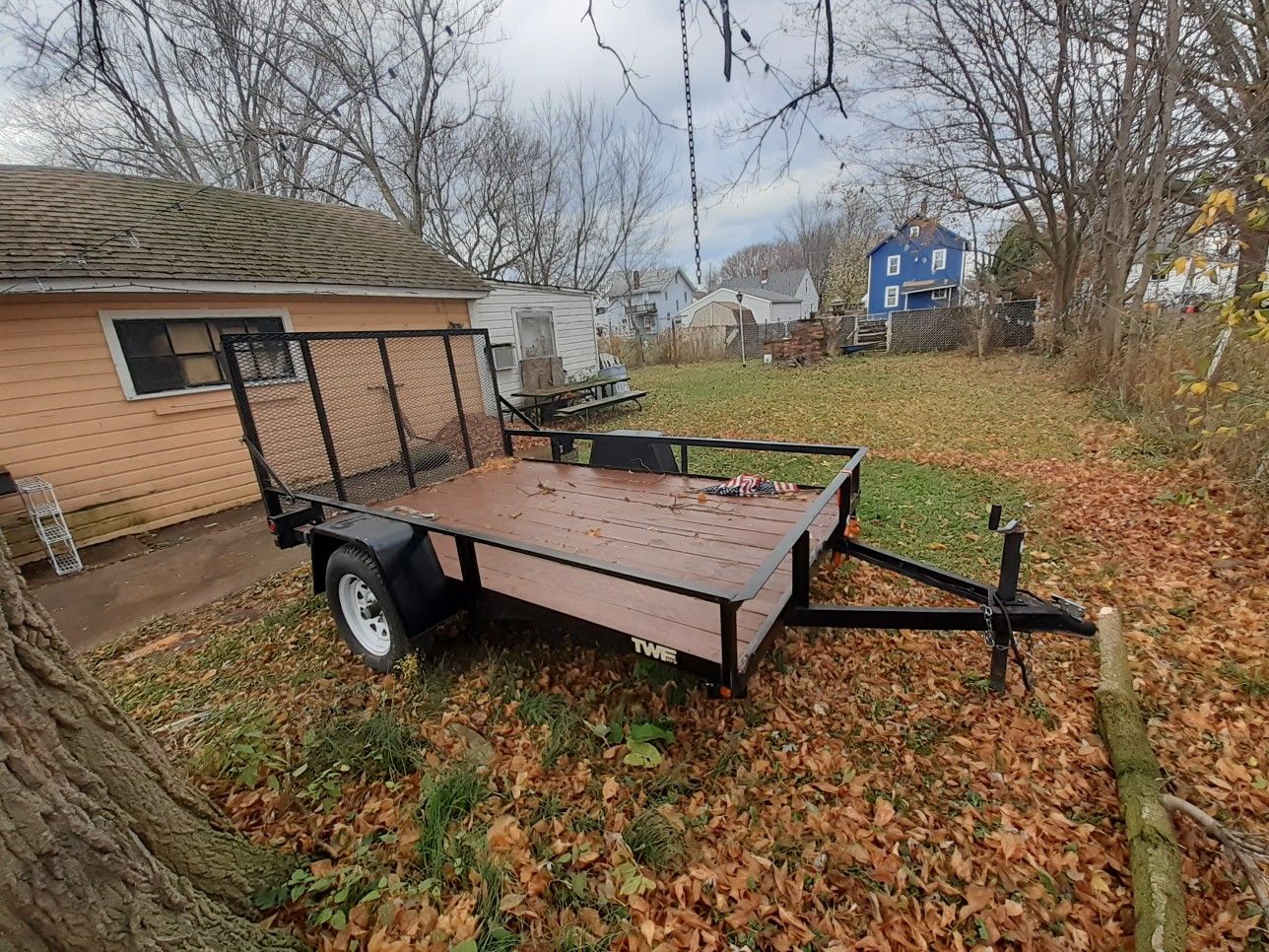 2012 6x10 TWF utility trailer