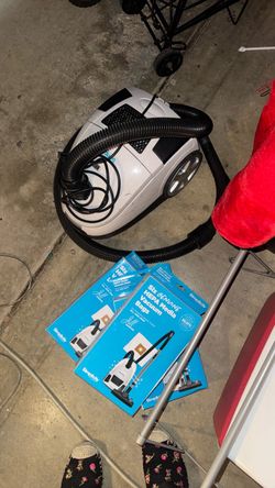 Simplicity Canister Vacuum with HEPA Bags
