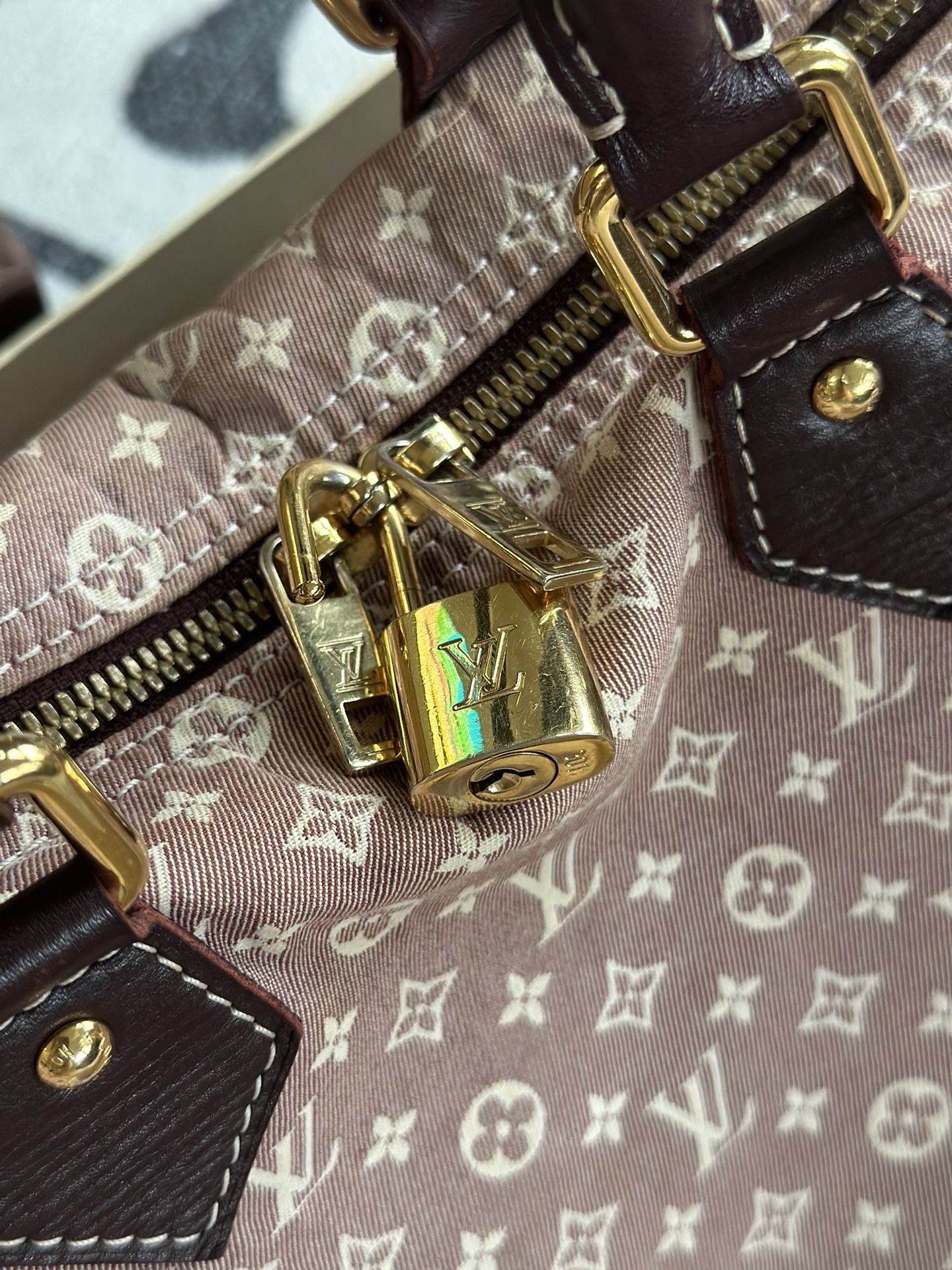 AUTHENTIC Preloved Louis Vuitton Monogram Idylle Speedy Bandouliere 30  Sepia for Sale in Snoqualmie Pass, WA - OfferUp