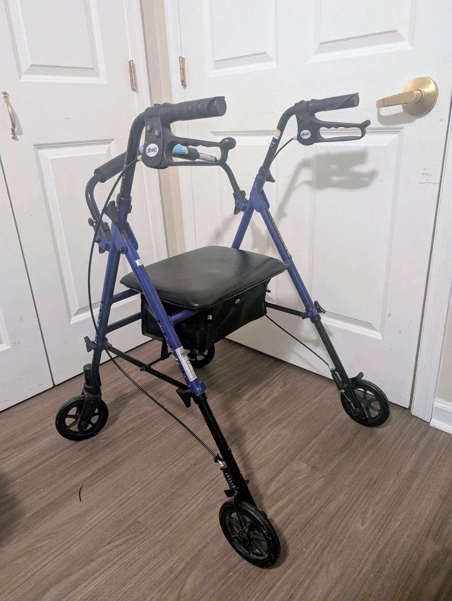 Drive Rollator Rolling Walker With Seat