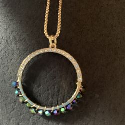 Beautiful Necklace And Also  Made To Hold Reading Glasses