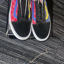 Vans Brand New Size 7.5 Men