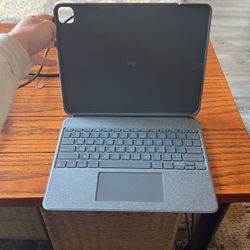 Logitech Combo Touch For iPad 12.9”