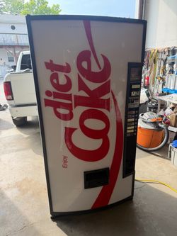 Dixie narco Vending machine