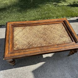 Free coffee table