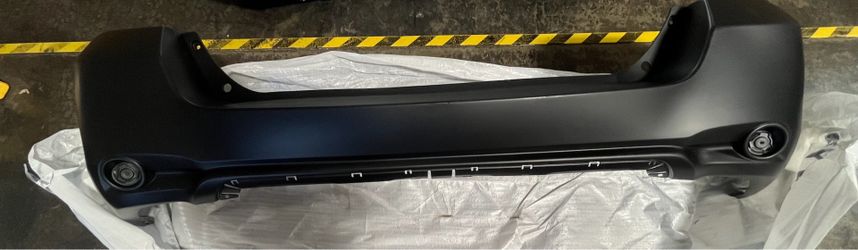 08-10 Toyota Highlander Rear Bumper