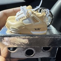 Jordan4OffWhite Sneaker Keychain