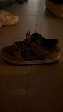 Nike SB Dunk Low Brown Sneakers