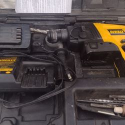 Hammer Drill DeWalt 24v