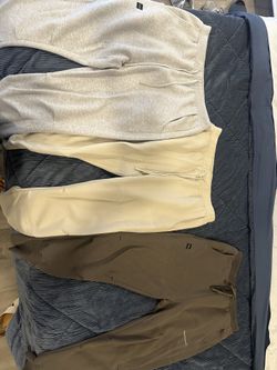 Brand New Alphalete MENS Jogger 
