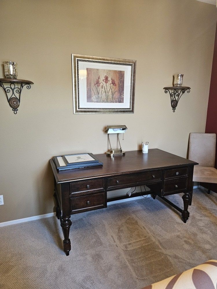 Solid Wood Desk With Lamp, And Wall Decor