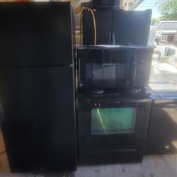 BLACK KITCHEN APPLIANCES,  I CAN DELIVER THEM FOR FREE, 30 DAYS WARRANTY 