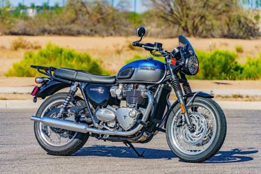 2022 Triumph Bonneville T120